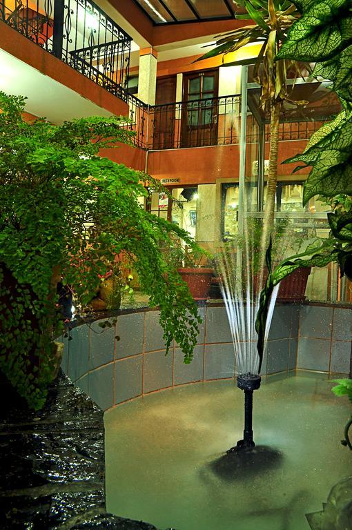 Hotel Fuentes La Paz Extérieur photo