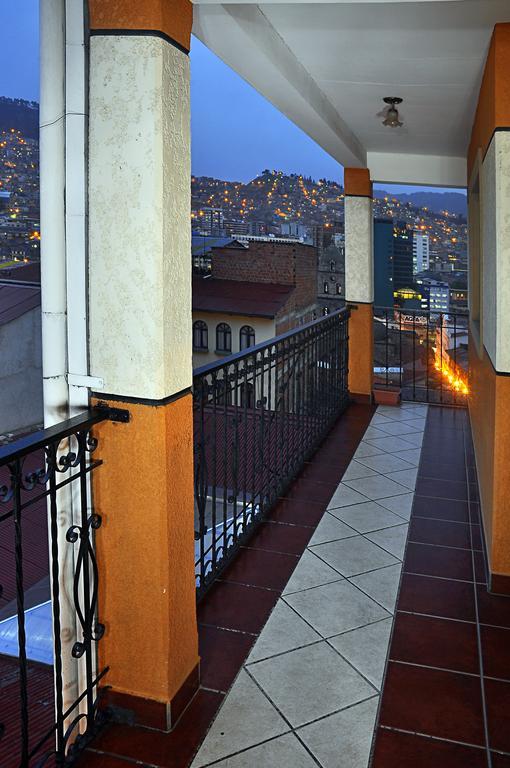 Hotel Fuentes La Paz Extérieur photo