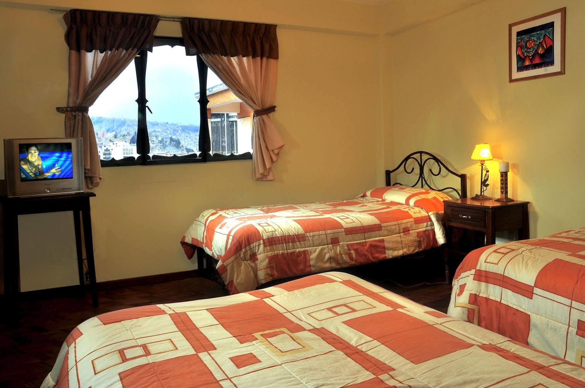 Hotel Fuentes La Paz Extérieur photo