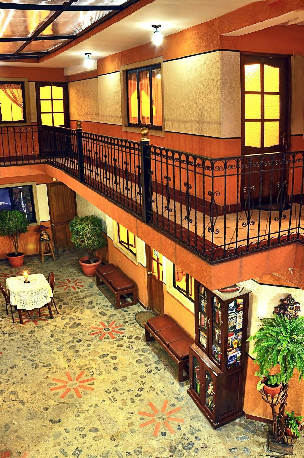 Hotel Fuentes La Paz Extérieur photo
